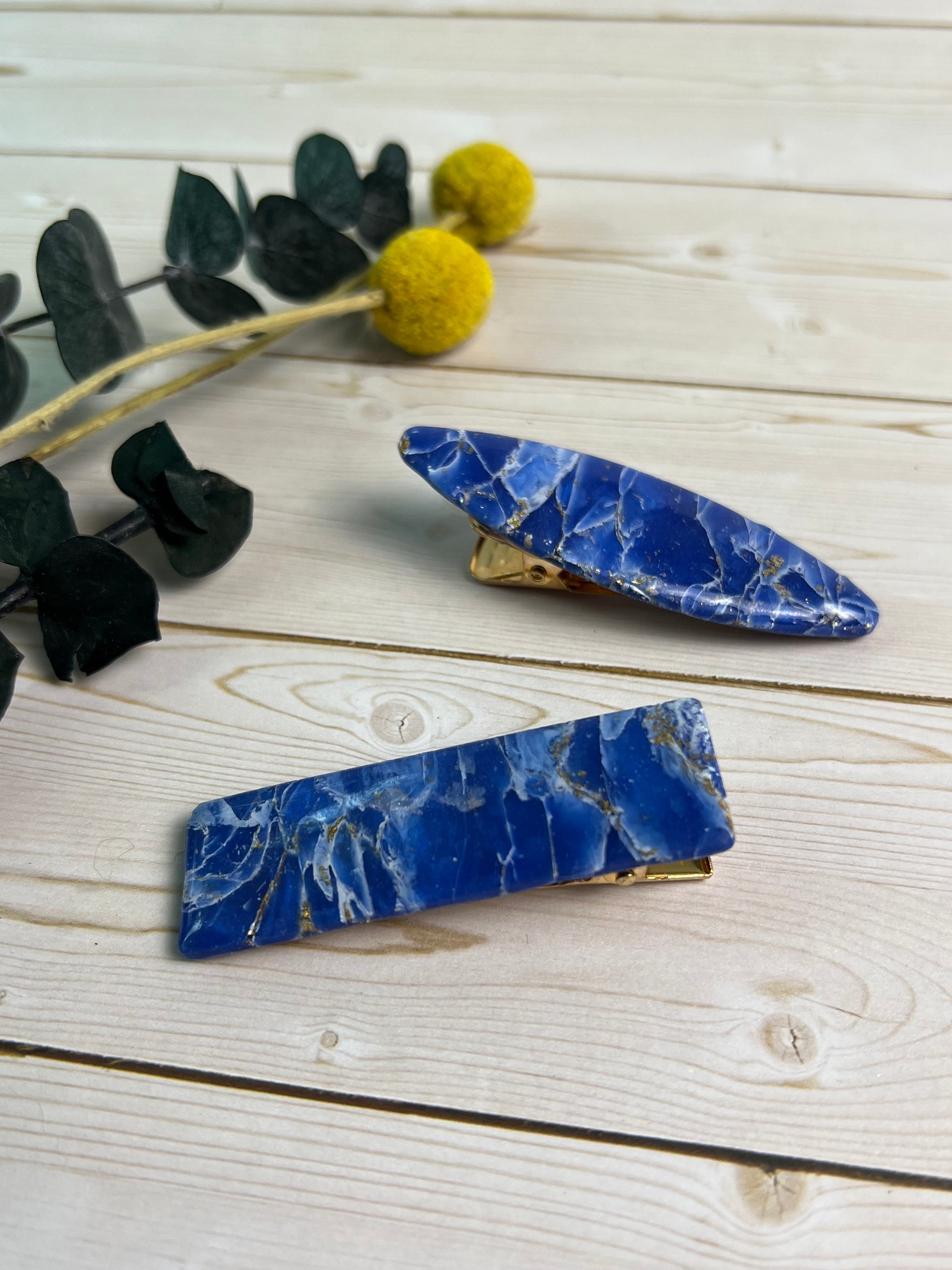 Hair clips
