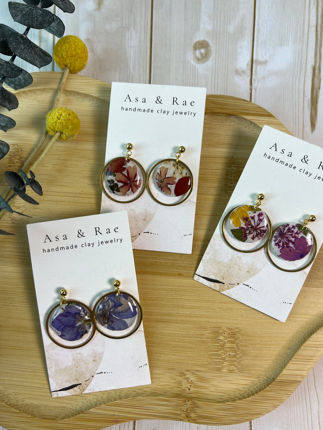 Gold Ring Circle Dangle